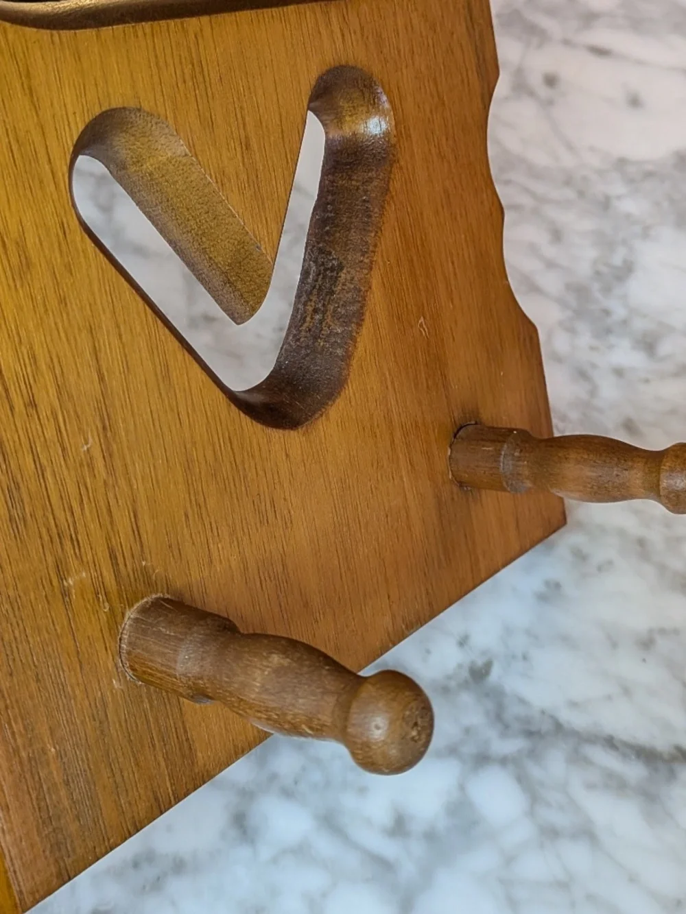 Vintage cut out Wood framed mirror Shaker peg hooks wall hanging